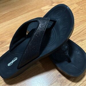 Aerothotic Black Glitter Flip Flops size 37